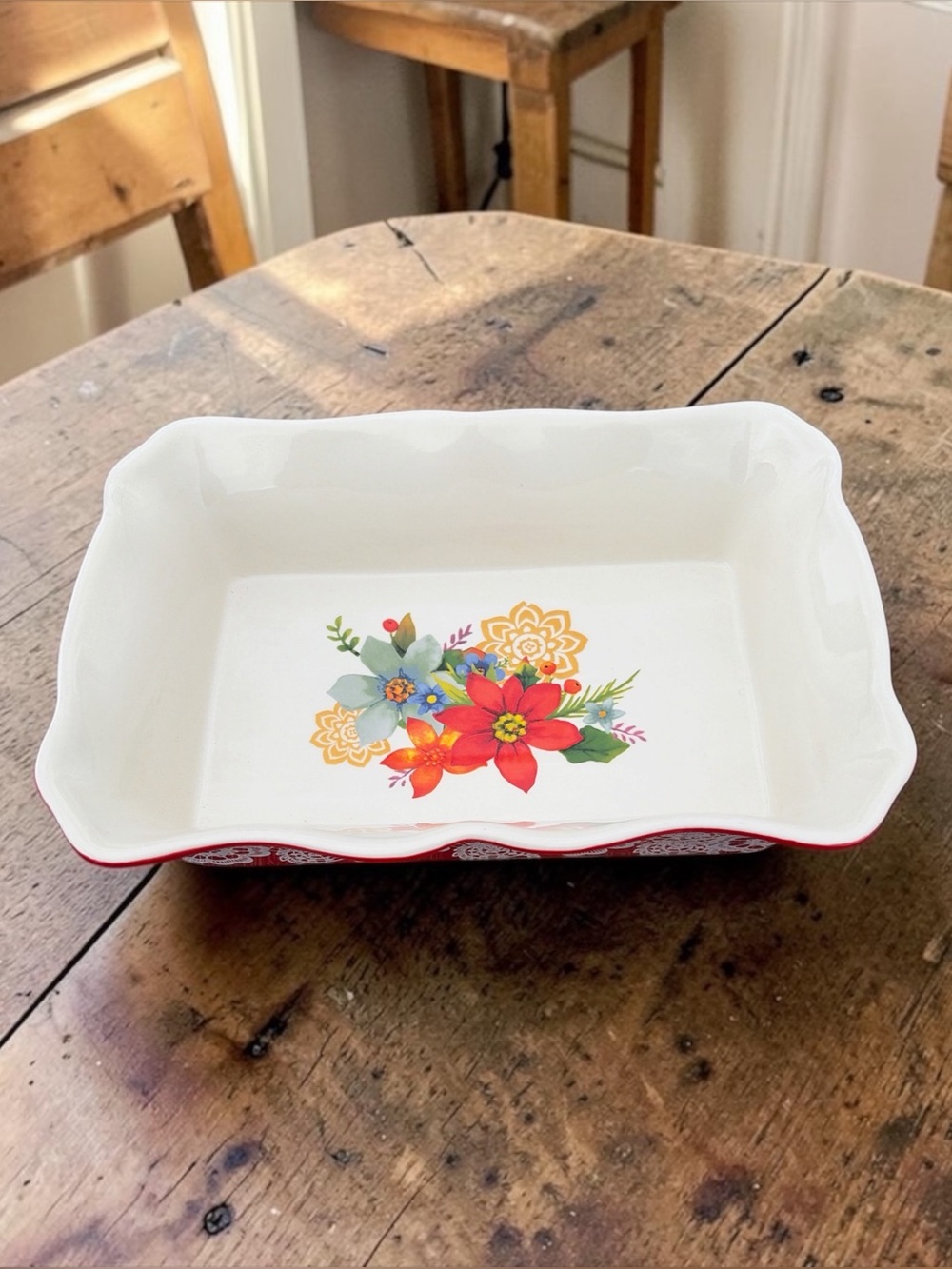 THE PIONEER WOMAN FLORAL STONEWARE RECTANGULAR BAKING DISH RED EXTERIOR 8” X 12”